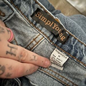 Women's Classic Blue Cropped Jeans